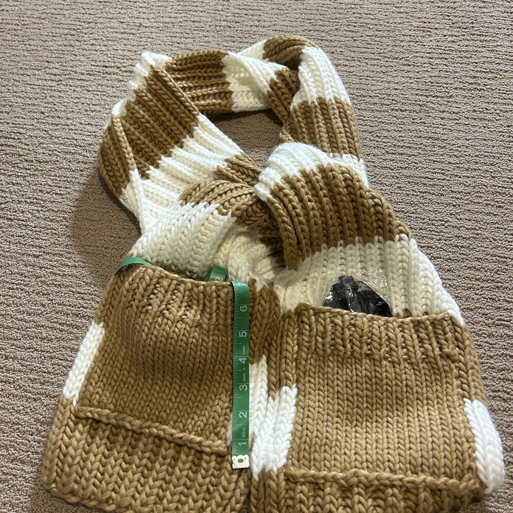 Echo Brown and White Knit Scarf